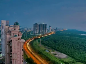 → The Landmark Location